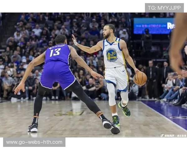 NBA勇士外线火力齐发,多次形成节奏级反扑