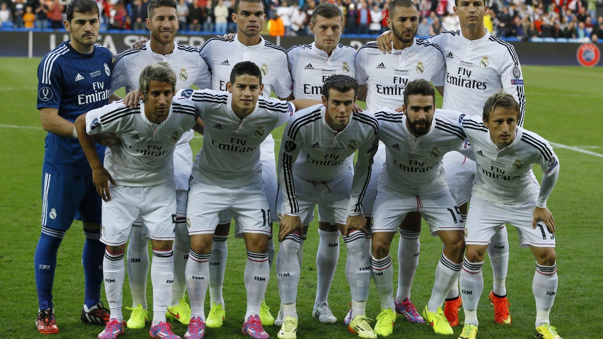 世界杯“老将不老” 37岁中卫场场首发表现稳健